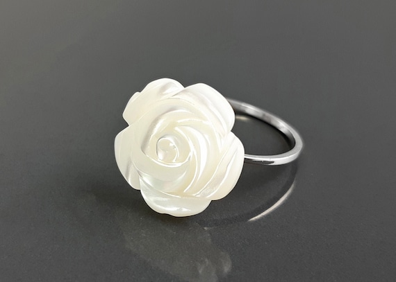 Colour Blossom Mini Star Ring, White Gold, Grey Mother-Of-Pearl