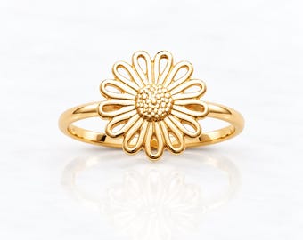 Daisy Flower Ring • 18K Gold plated • Marguerite Openwork Petal Floral Band • Botanical Jewelry