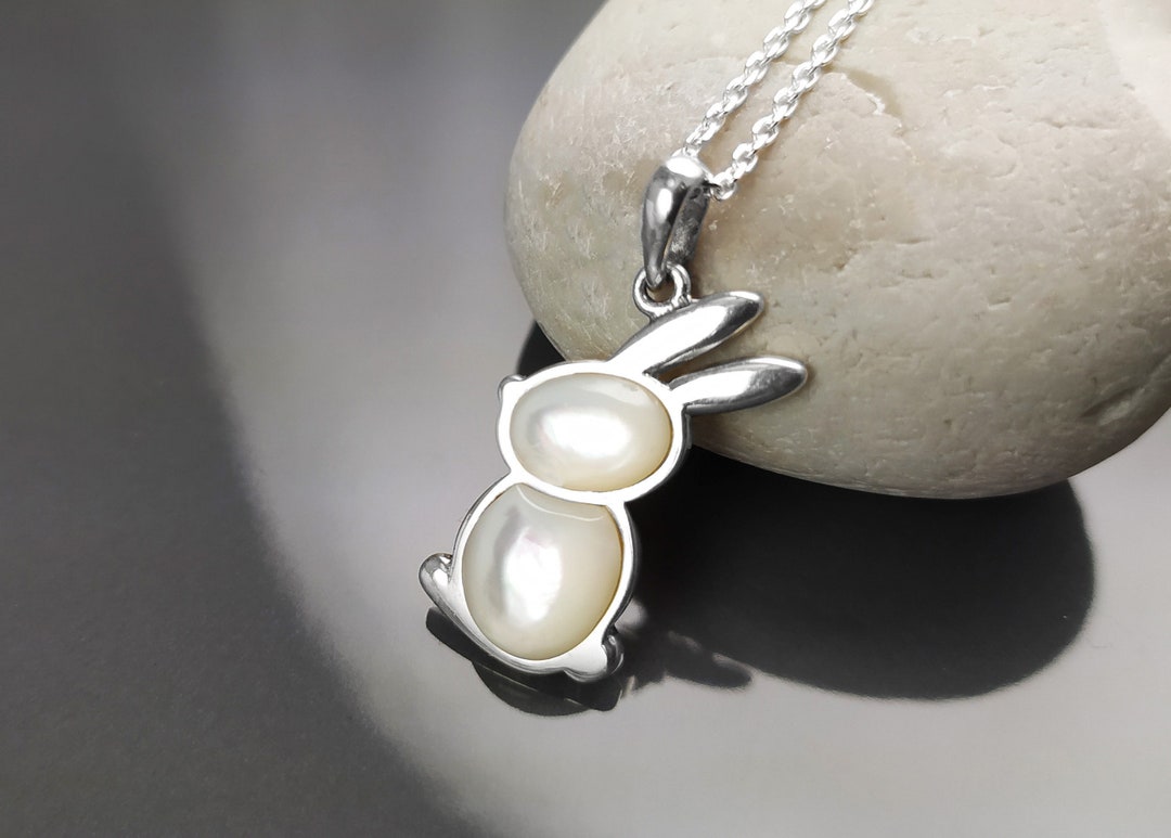 Colgante de conejo, plata de ley, concha de nácar blanco, adorable