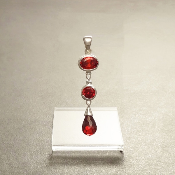 Pendentif Rouge Grenat Argent 925 - Zirconias  - Pendentif long, Pendentif discret, Pendentif mini, petit, mignon, Parure moderne ensemble