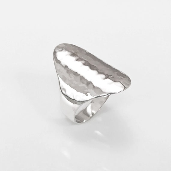 指輪・リング Silver Combination Texture Oval Shape Hammered Surface Ring Silver Combination Texture Oval Shape Hammered Surface Ring