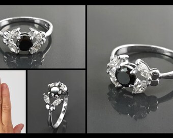 Halo Ring, Sterling Silver, Black and white Cz Stones, Modern Solitaire Ring, Minimalist Stone Jewelry, Woman Ring