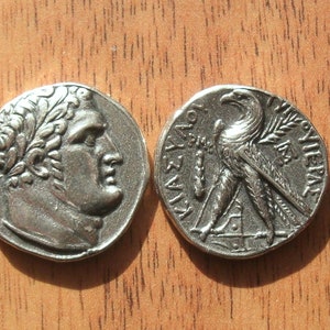 Judas Shekel Jewish Judean Eagle Tyre Jewelry Quality Museum Replica Silver plated coins Christmas gift Education Israel Passover Pasha East