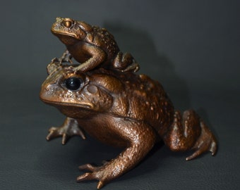 Vintage Solid Bronze Toad Figurine Handicrafts,Copper Frog clam salmon,Bronze Metal Artwork Car Ornament,Toad Statue Home Decor Desk Decor