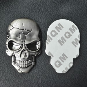 2 pièces 3D Metal Skull Autocollant de Voiture,3D Tête Mort Autocollants  Auto Autocollant Pare-Chocs Crâne Véhicule Démons d'insigne d'emblème Car