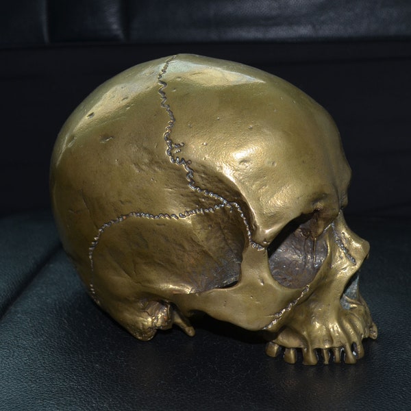 Handmade Brass Casting 1:1 Life Size Human Skull, Artificial high temperature coloring effect, COOL Copper skull Statue Decoration