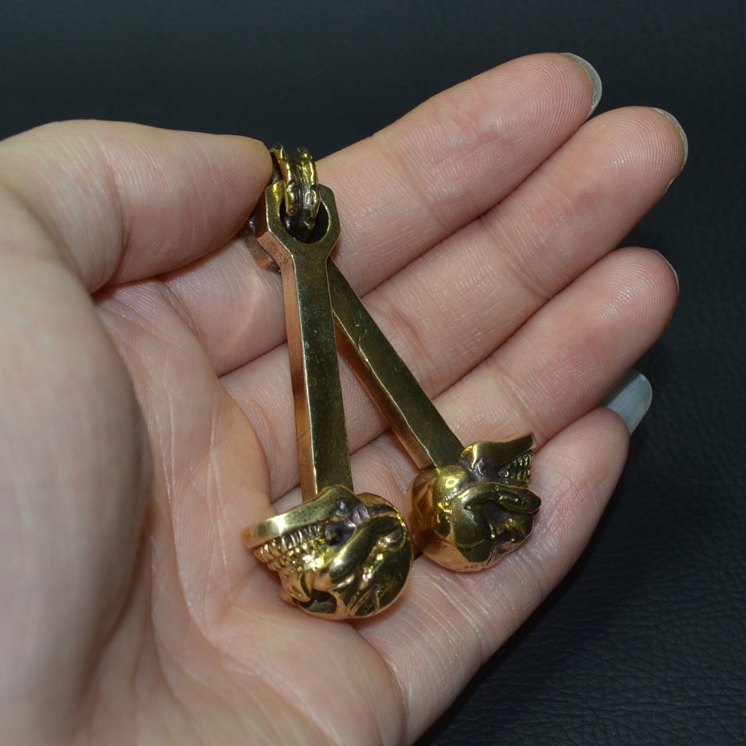 Lost Wax Casting Solid Brass Skull Pendant,metal Copper Ogre Oneeyed