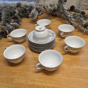 Sango &quot;Duchess&quot; Fine China Tea Cups w/ Saucers New Condition -- Set of Seven (7) -- MADE IN JAPAN