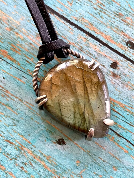 Labradorite Prong Set Pendant