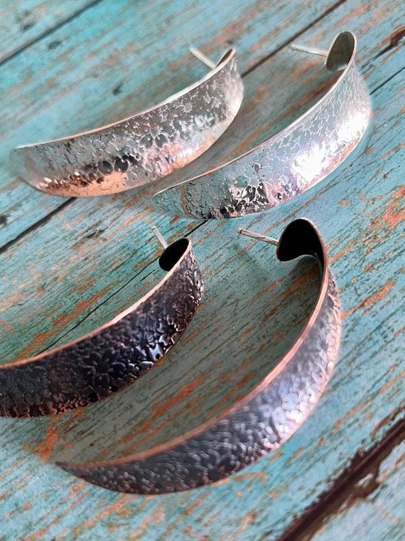 Lightweight Concave Post Earrings