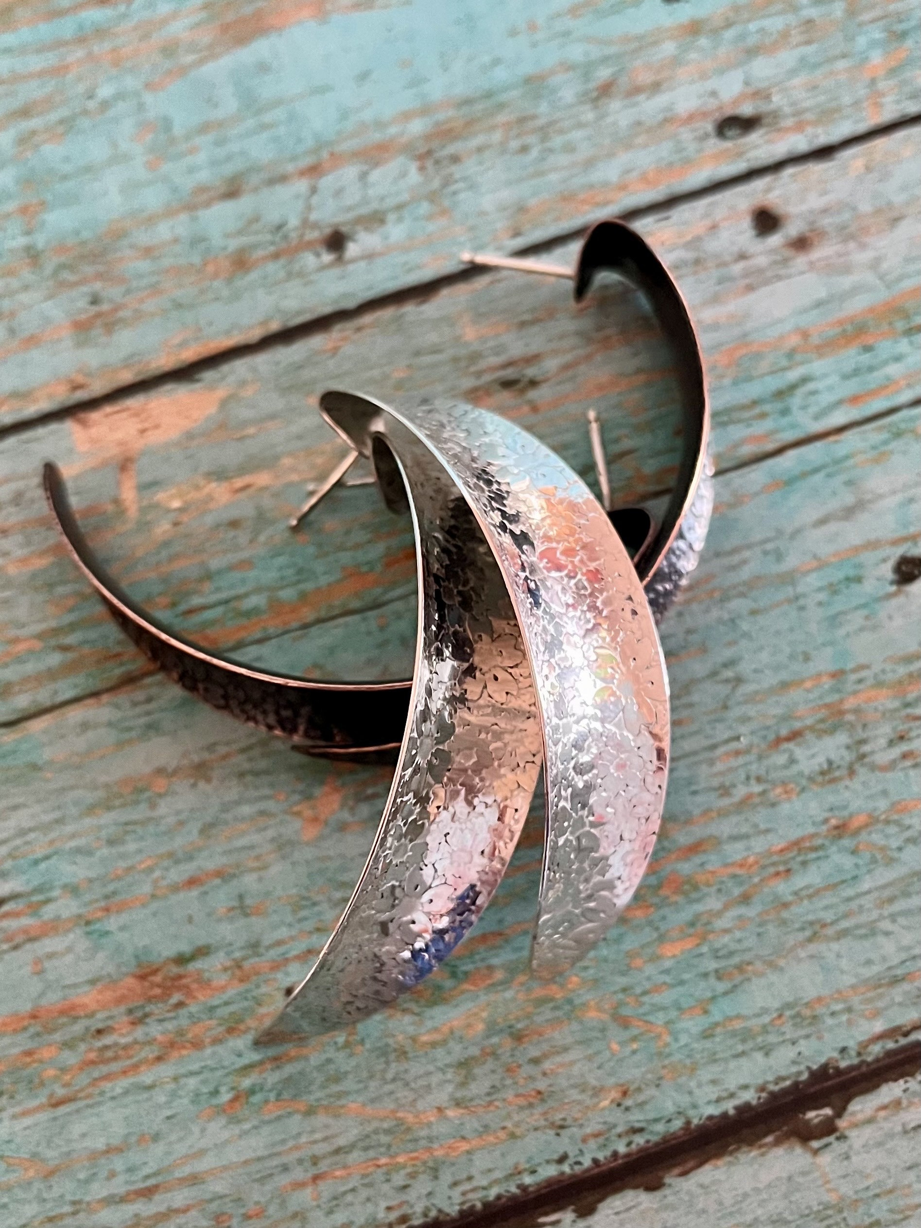 Lightweight Concave Post Earrings