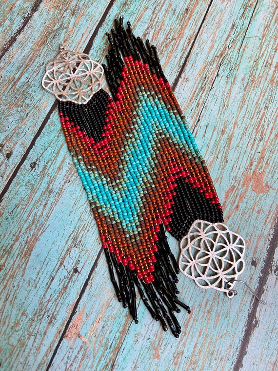 Long Bohemian Fringe Lightweight Ombre Shoulder Dusters Native American Inspired Gypsy Boho Hippie Chic Beaded Earrings