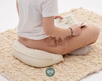 Half Moon Zafu Cushion – Wool Meditation Pillow with Removable Cover