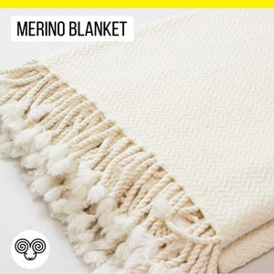 Fine Merino Wool Blanket / 59&quot; x 79&quot; (150 x 200 cm) / All-Natural Throw Blanket