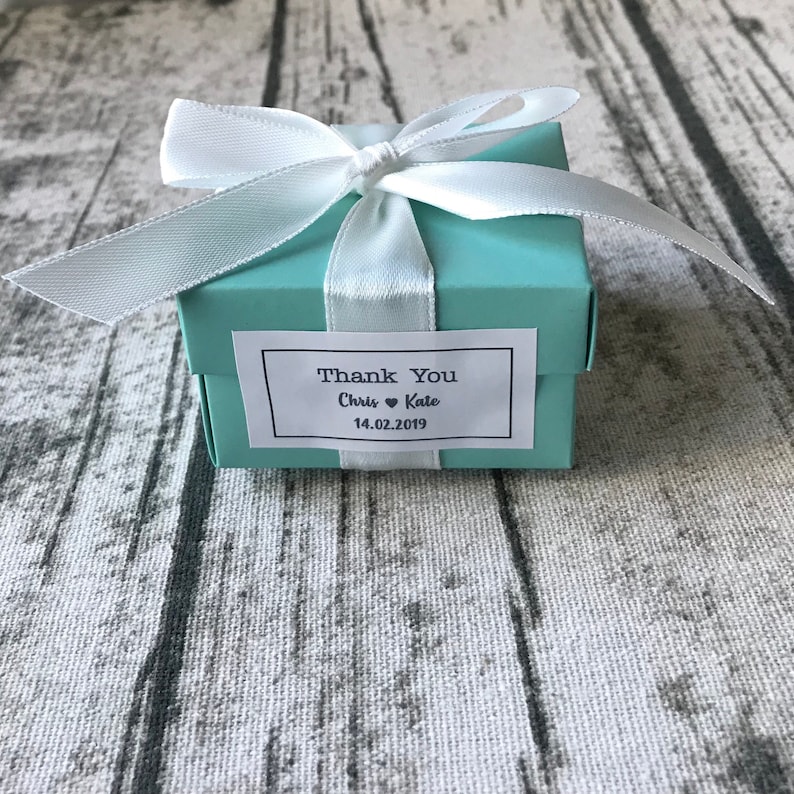 Pack of 50 T Blue Wedding Personalised Favor Boxes Chic Wedding Personalised Favor Stickers Gift Labels Wedding Thank You Gift Boxes