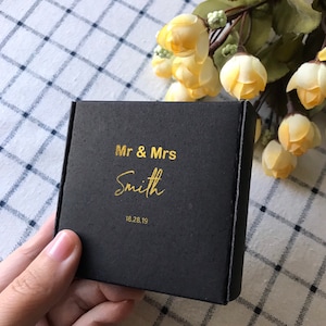 200 scatole regalo personalizzate con monogramma per matrimonio Mr & Mrs in lamina d'oro / scatole regalo in carta kraft nera e bianca / scatole per imballaggio di prodotti con logo aziendale