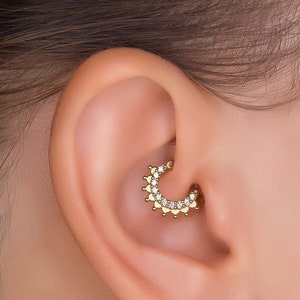 14K Gold Daith Ring, Indian Daith Clicker, Diamond Daith Hoop, Fine Jewelry, Daith Piercing, Unique Daith Jewelry, Indian Hoop Earring