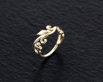 8mm Solid Gold Leaf Hoop, 14K Gold Nose Ring, Nature Inspired Jewelry, Nose Hoop 20g, Bohemian Nose Piercing, Real Gold Hoop