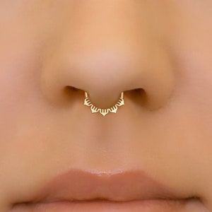 Minimalist tiny 14k gold plated sterling silver septum ring with a unique lotus shape design. 6mm in diameter