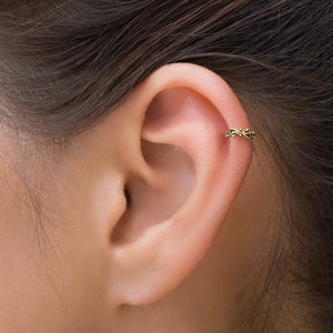 Gold Cartilage Hoop, Helix Earring, Daith Piercing, Tragus Piercing, Cartilage Jewelry, Helix Hoop, Cartilage Earring