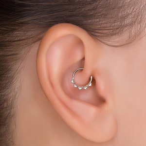 Minimalist Daith Hoop, Silver Daith Ring, Lotus Daith Earring, Daith Piercing, Indian Daith Jewelry, Unique Hoop Earring