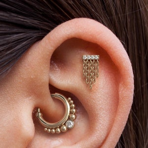Diamond Bar Stud, Chain Dangle Stud, 14K Gold Labret Internally Threaded, Drape Chain Earring, Cartilage Chain Piercing, Fine Piercing