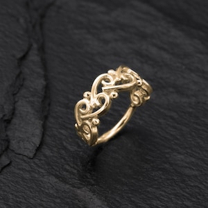 Cartilage Earring, Gold Helix Earring, Helix Piercing, Small Hoop Earring, Cartilage Piercing, Helix Hoop, Helix Jewelry, Cartilage Jewelry