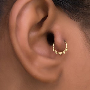 6mm Tragus Hoop, Snug Fit, Minimalist Tragus Earring, Dainty Tragus Hoop, Indian Helix Hoop, Gold Cartilage Earring, Delicate Tragus Earring