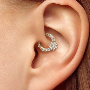 Diamond Flower Hoop, 14K Gold Floral Daith Hoop, Natural Diamond, Cartilage Clicker Ring, Nature Inspired, Custom Hoop, Bohemian Gold Hoop