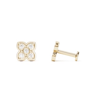 Diamond Clover Stud, Cartilage Stud Earring, Helix Piercing, 14K Gold Floral Stud Earring, Cartilage Jewelry, Diamond Piercing, Labret Stud