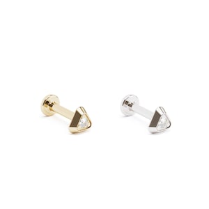 Tiny 16G Diamond Triangle Stud, 1.3mm Diamond Tragus Stud Earring, Cartilage Piercing, Small 14K Gold Stud, Labret Stud, Diamond Piercing