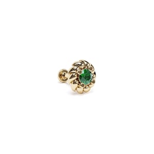 14K Gold Emerald Piercing, Solid Gold Conch Labret, Flat Back Emerald Helix Earring, 14K White Gold Labret Stud, Cartilage Stud Earring