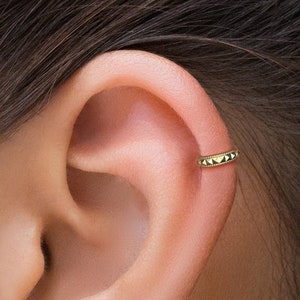 Gold Pyramid Cartilage Earring, Helix Clicker Hoop Ring, Geometric Cartilage Ring, 18K Gold Vermeil
