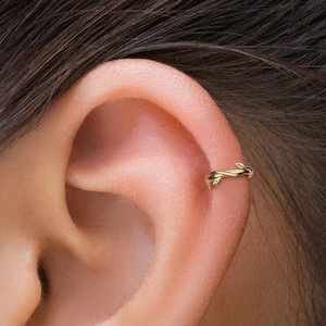 Braided Helix Hoop Clicker, Twist Leaf Cartilage Earring, Boho Helix Jewelry, 18K Gold Vermeil Cartilage Clicker Ring, Rope Helix Ring