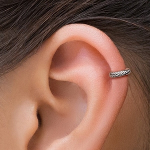Cartilage Earring, Silver Helix Hoop Earring, Helix Piercing, Twist Helix Hoop, Cartilage Jewelry, Braided Helix Earring, Helix Clicker
