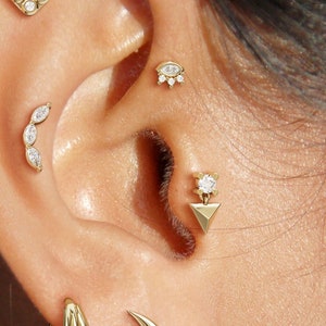 16G Diamond Dangle Internally Threaded Labret, 14K Gold Pyramid Tragus Stud, Tragus Piercing, Conch Earring, Cartilage Helix Stud, Flat Back