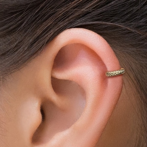Gold Helix Earring, Helix Piercing, Rope Helix Hoop, Cartilage Jewelry, Helix Earring Hoop, Braid Helix Hoop, Cartilage Hoop Earring