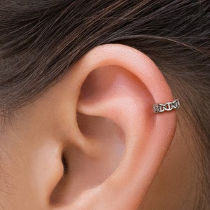 Cartilage Ring Hoop Silver, Chain Helix Earring, Helix Piercing Jewelry, Unique Cartilage Hoop, Clicker Helix Hoop, Cartilage Earring