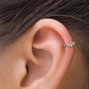 Leaf Ear Cuff, Ear Cuff No Piercing, Sterling Silver Ear Cuff, Adjustable Ear Cuff, Cartilage Ear Cuff, Huggie Ear Cuff
