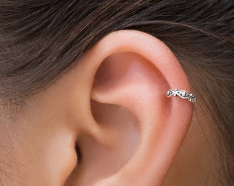 Cartilage Hoop, Tragus Piercing, Cartilage Jewelry, Silver Cartilage Earring, Daith Piercing, Helix Hoop, Tragus Earring