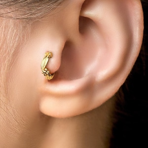 Boho Tragus Hoop, Clicker Tragus Earring, 18K Gold Vermeil Jewelry, Clicker for Tragus, Gold Tragus Ring Hoop, Tragus Piercing