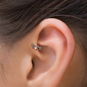 Best earring for forward helix piercing sales