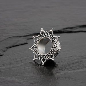 0g plugs, 0g gauges, Ear Gauges, Ear Tunnels, Plugs And Tunnels, Ear plugs, Sterling Silver Tunnels, 8mm Tunnels