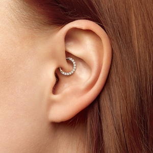 Daith Earring, Small Hoop Earring, Snug Fit Daith Ring, 14K Solid Gold Daith Clicker Hoop, Minimalist Huggie Hoop, Small Hoop Earring