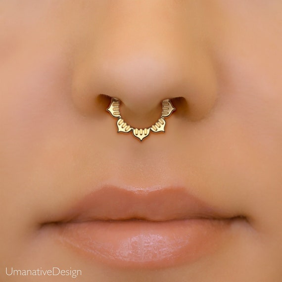 Dainty Septum Piercing, Silver Septum Ring, Small Septum Jewelry, Indian Nose  Ring, Unique 16g / 18g Septum Ring, Tribal Septum Ring - Etsy