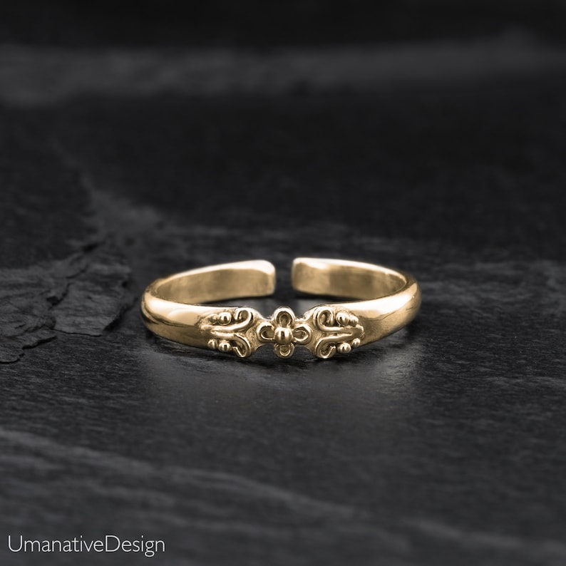 Gold Toe Ring, Adjustable Toe Ring, Flower Toe Ring, Boho Toe Ring, Minimalist Toe Ring, Thin Band Toe Ring, Toe Ring For Women image 2