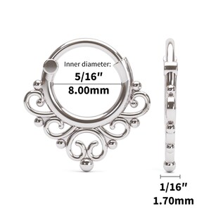 K&ouml;nnte beinhalten: Silberne Creolen mit einem dekorativen Filigranmuster. Der Innendurchmesser des Kreises betr&auml;gt 5/16 Zoll oder 8,00 mm. Die Ohrringe sind 1/16 Zoll oder 1,70 mm dick.