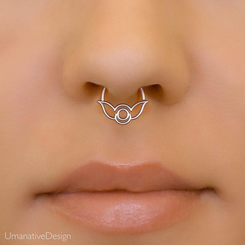 Clip On Septum Nose Hoop Silver Septum Cuff Tribal Fake Septum Ring Indian Septum Ring Dainty Septum Piercing Faux Septum Piercing
