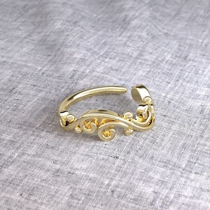 14K ゴールド軟骨フープ、ヘリックス イヤリング、ダイス ピアス、トラガス ピアス、軟骨ジュエリー、ソリッド ゴールド ヘリックス フープ、14K 軟骨イヤリング