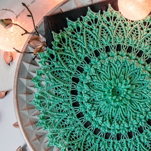 Pattern for crochet doily TRISS, Instant download